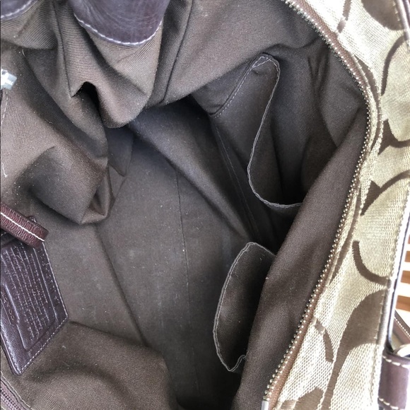 Authentic Coach Handbag! 👜 - Picture 7 of 8